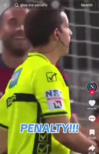 【球迷报道】奥斯梅恩炮轰那不勒斯：未遵守君子协议，对待我像对待狗一样！(图2)